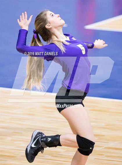 Thumbnail 1 in Eagle Valley vs. Holy Family (CHSAA 4A Playoff) photogallery.