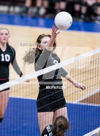 Thumbnail 3 in Eagle Valley vs. Holy Family (CHSAA 4A Playoff) photogallery.