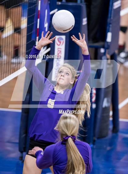 Thumbnail 2 in Eagle Valley vs. Holy Family (CHSAA 4A Playoff) photogallery.