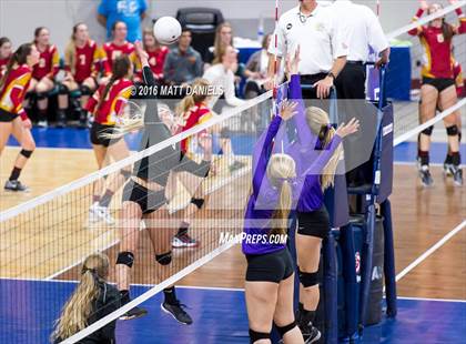 Thumbnail 2 in Eagle Valley vs. Holy Family (CHSAA 4A Playoff) photogallery.