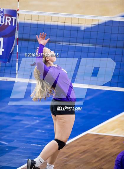 Thumbnail 3 in Eagle Valley vs. Holy Family (CHSAA 4A Playoff) photogallery.