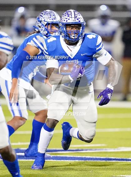 Thumbnail 3 in Connally vs. Spring Hill (UIL Area 4A Region II Playoff) photogallery.