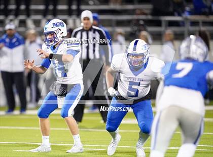 Thumbnail 1 in Connally vs. Spring Hill (UIL Area 4A Region II Playoff) photogallery.