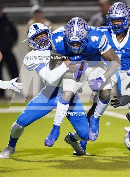 Thumbnail 1 in Connally vs. Spring Hill (UIL Area 4A Region II Playoff) photogallery.