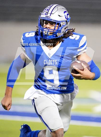 Thumbnail 1 in Connally vs. Spring Hill (UIL Area 4A Region II Playoff) photogallery.