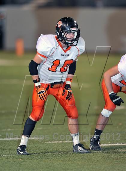 Thumbnail 3 in Gunter vs. Nocona (UIL 2A Division 2 Semifinal Playoff) photogallery.