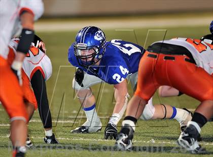 Thumbnail 3 in Gunter vs. Nocona (UIL 2A Division 2 Semifinal Playoff) photogallery.
