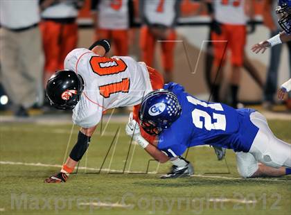 Thumbnail 1 in Gunter vs. Nocona (UIL 2A Division 2 Semifinal Playoff) photogallery.