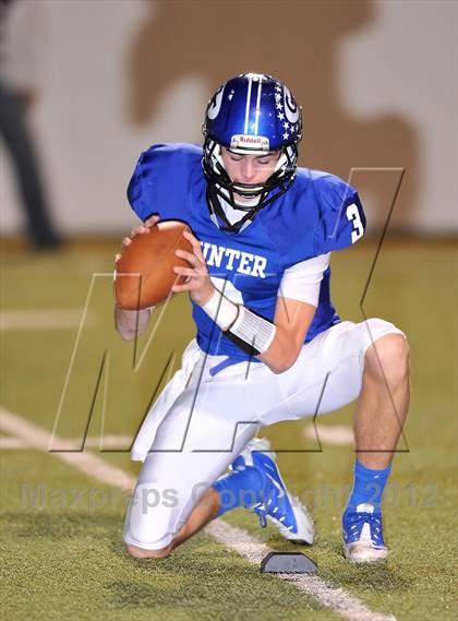 Thumbnail 3 in Gunter vs. Nocona (UIL 2A Division 2 Semifinal Playoff) photogallery.