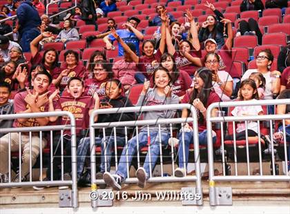 Thumbnail 3 in Valley Christian vs. Winslow  (AIA D3 Quarterfinal) photogallery.