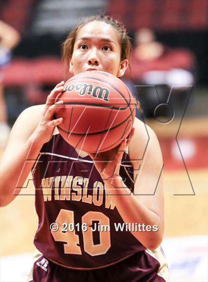 Thumbnail 3 in Valley Christian vs. Winslow  (AIA D3 Quarterfinal) photogallery.