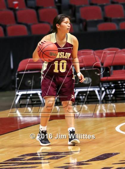 Thumbnail 2 in Valley Christian vs. Winslow  (AIA D3 Quarterfinal) photogallery.