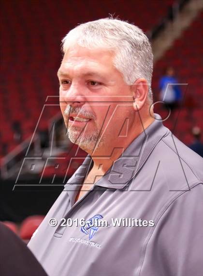 Thumbnail 1 in Valley Christian vs. Winslow  (AIA D3 Quarterfinal) photogallery.