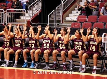 Thumbnail 1 in Valley Christian vs. Winslow  (AIA D3 Quarterfinal) photogallery.