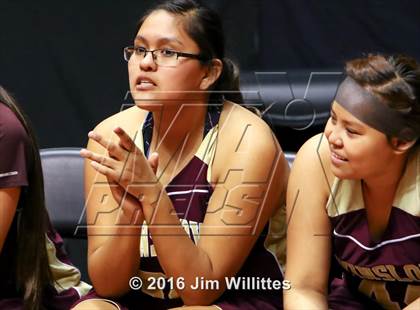 Thumbnail 1 in Valley Christian vs. Winslow  (AIA D3 Quarterfinal) photogallery.