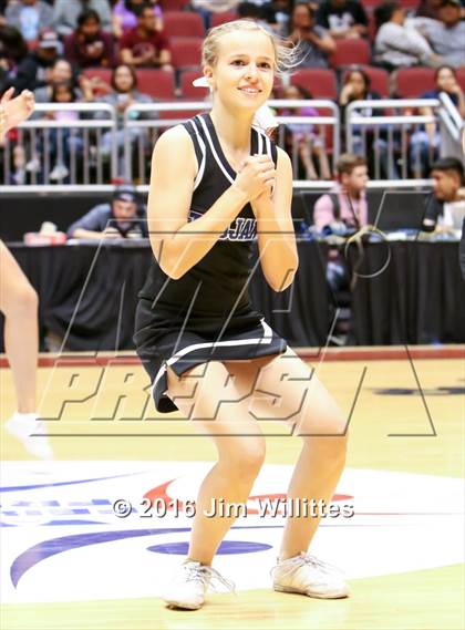 Thumbnail 2 in Valley Christian vs. Winslow  (AIA D3 Quarterfinal) photogallery.