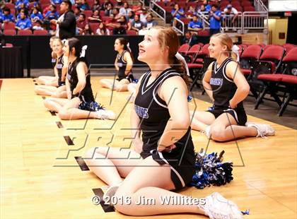 Thumbnail 3 in Valley Christian vs. Winslow  (AIA D3 Quarterfinal) photogallery.