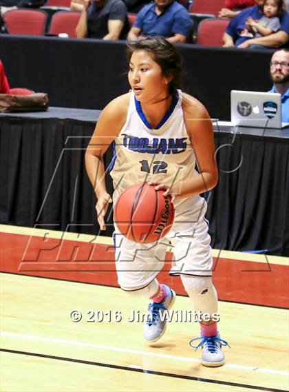 Thumbnail 3 in Valley Christian vs. Winslow  (AIA D3 Quarterfinal) photogallery.
