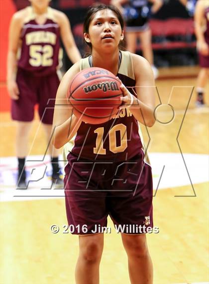 Thumbnail 3 in Valley Christian vs. Winslow  (AIA D3 Quarterfinal) photogallery.