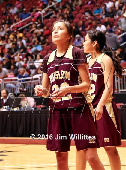 Thumbnail 3 in Valley Christian vs. Winslow  (AIA D3 Quarterfinal) photogallery.