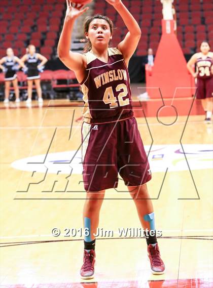 Thumbnail 3 in Valley Christian vs. Winslow  (AIA D3 Quarterfinal) photogallery.