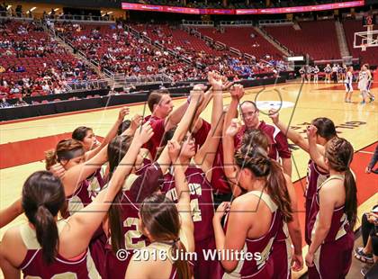 Thumbnail 2 in Valley Christian vs. Winslow  (AIA D3 Quarterfinal) photogallery.