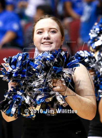 Thumbnail 3 in Valley Christian vs. Winslow  (AIA D3 Quarterfinal) photogallery.