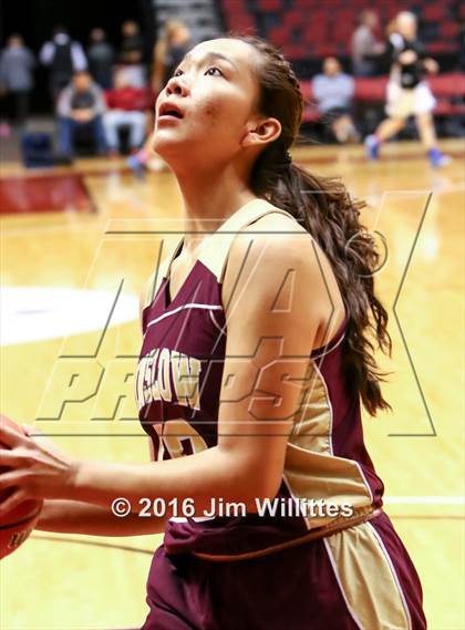 Thumbnail 3 in Valley Christian vs. Winslow  (AIA D3 Quarterfinal) photogallery.