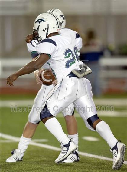 Thumbnail 1 in McNeil @ Leander photogallery.