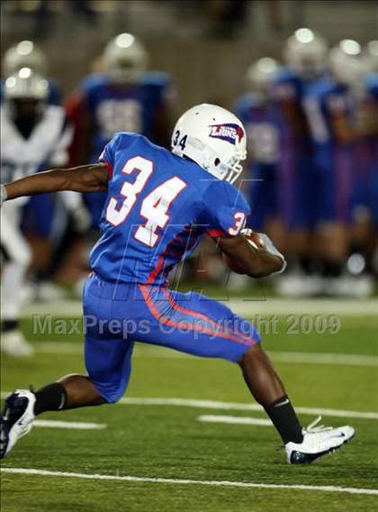 Thumbnail 1 in McNeil @ Leander photogallery.