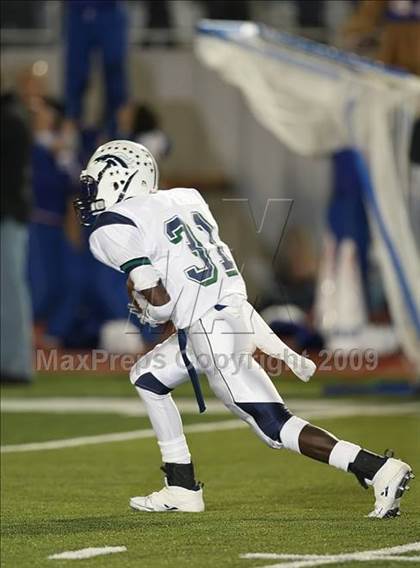 Thumbnail 2 in McNeil @ Leander photogallery.