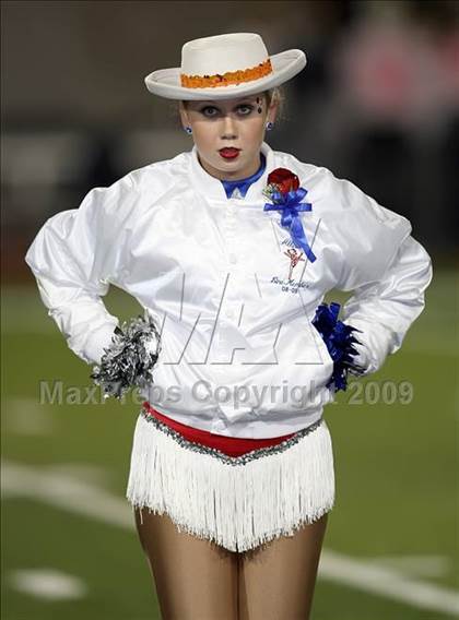 Thumbnail 3 in McNeil @ Leander photogallery.