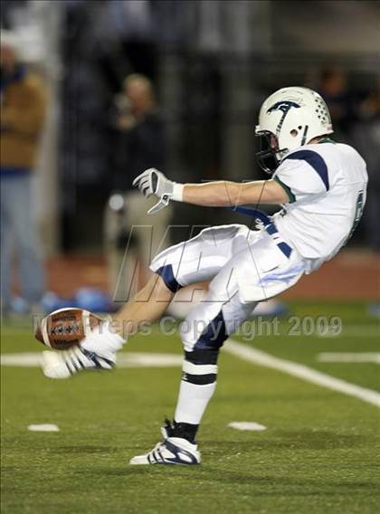 Thumbnail 2 in McNeil @ Leander photogallery.