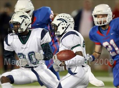 Thumbnail 2 in McNeil @ Leander photogallery.