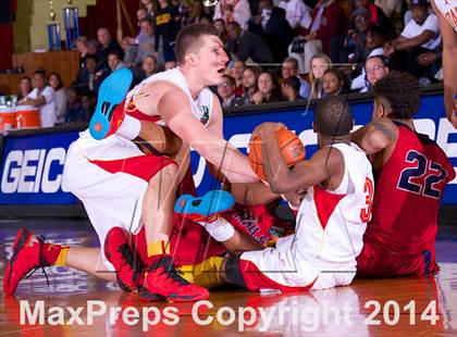 Thumbnail 2 in Oak Hill Academy vs. Findlay Prep (Dick's Sporting Goods National Tournament) photogallery.