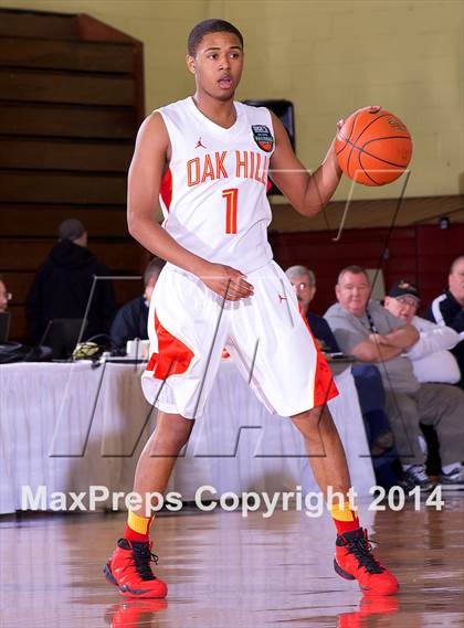 Thumbnail 2 in Oak Hill Academy vs. Findlay Prep (Dick's Sporting Goods National Tournament) photogallery.