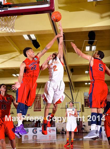 Thumbnail 3 in Oak Hill Academy vs. Findlay Prep (Dick's Sporting Goods National Tournament) photogallery.