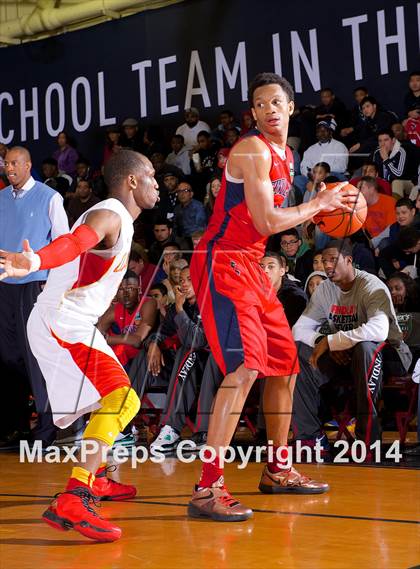 Thumbnail 3 in Oak Hill Academy vs. Findlay Prep (Dick's Sporting Goods National Tournament) photogallery.