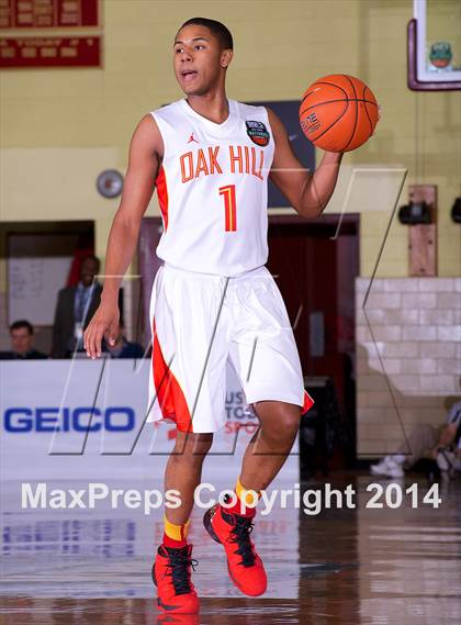 Thumbnail 2 in Oak Hill Academy vs. Findlay Prep (Dick's Sporting Goods National Tournament) photogallery.