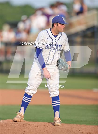 Thumbnail 3 in Erath vs. Mamou photogallery.