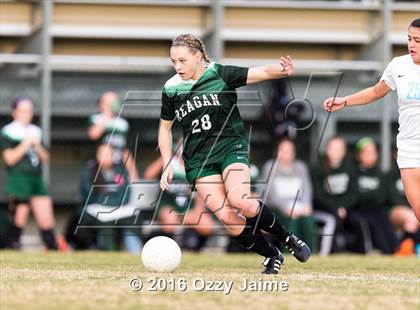 Thumbnail 2 in Johnson [Claudia Taylor] vs Reagan [Ronald]  photogallery.