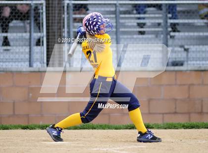 Thumbnail 3 in Marion @ Herrin photogallery.