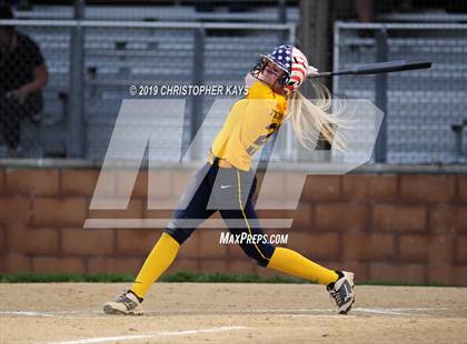 Thumbnail 3 in Marion @ Herrin photogallery.