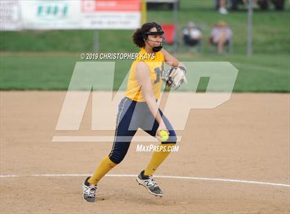 Thumbnail 3 in Marion @ Herrin photogallery.