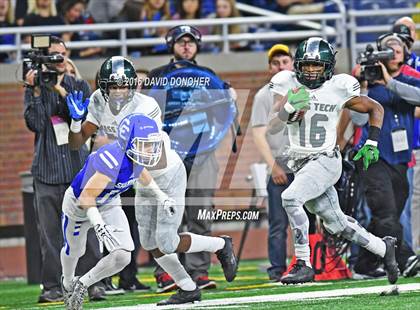 Thumbnail 1 in Catholic Central vs. Cass Tech (MHSAA Division 1 Final) photogallery.