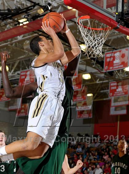 Thumbnail 2 in Brethren Christian vs. Servite (Nike Extravaganza) photogallery.