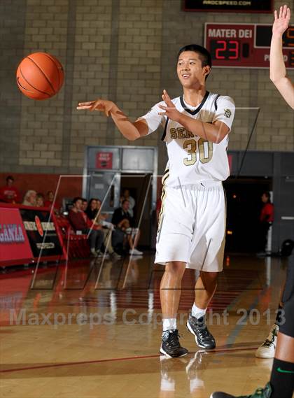Thumbnail 1 in Brethren Christian vs. Servite (Nike Extravaganza) photogallery.