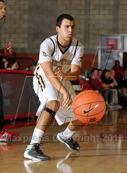 Thumbnail 1 in Brethren Christian vs. Servite (Nike Extravaganza) photogallery.