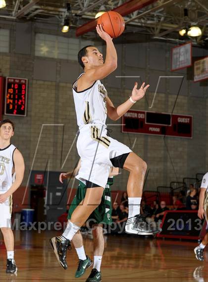 Thumbnail 3 in Brethren Christian vs. Servite (Nike Extravaganza) photogallery.