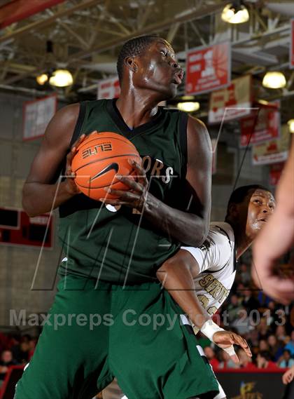 Thumbnail 1 in Brethren Christian vs. Servite (Nike Extravaganza) photogallery.